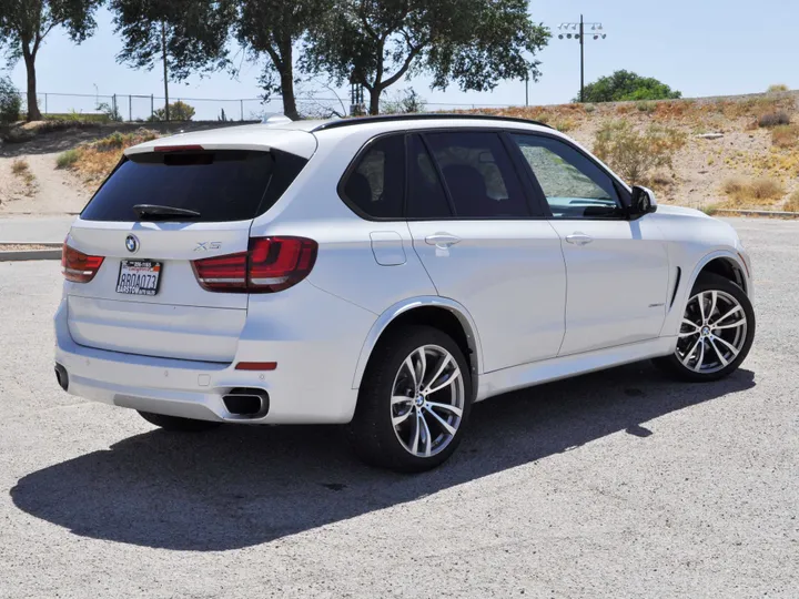 WHITE, 2015 BMW X5 Image 7