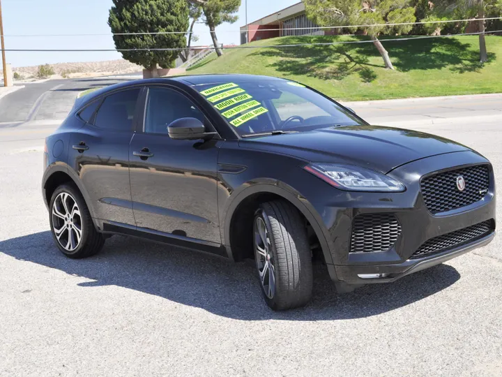 BLACK, 2018 JAGUAR E-PACE Image 9