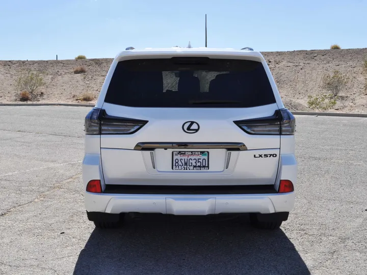 WHITE, 2021 LEXUS LX Image 6