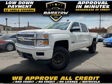 WHITE, 2015 CHEVROLET SILVERADO 1500 CREW CAB Image 