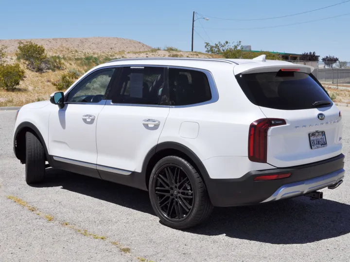 WHITE, 2020 KIA TELLURIDE Image 5