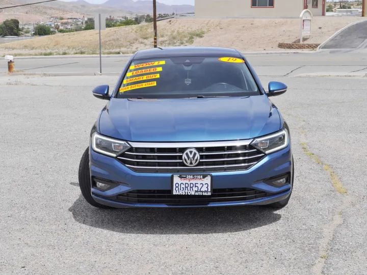 BLUE, 2019 VOLKSWAGEN JETTA Image 2