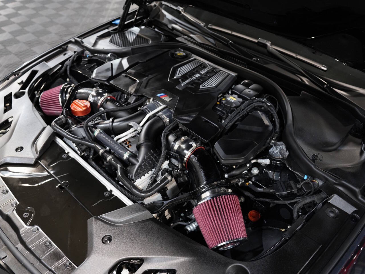 BLACK SAPPHIRE METALLIC, 2021 BMW M5 Image 58