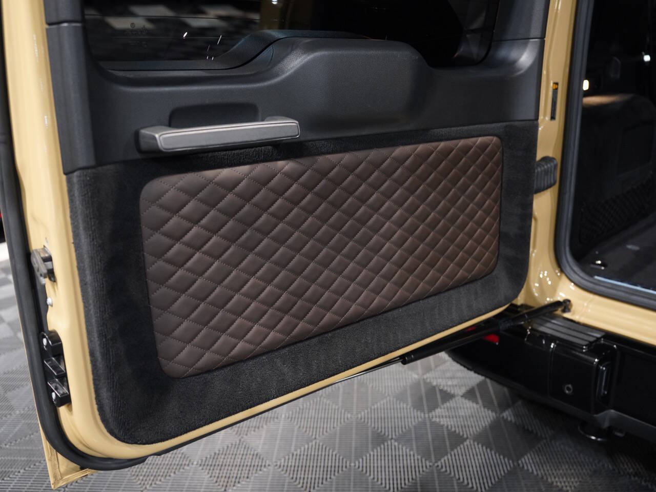DESERT SAND, 2020 MERCEDES-BENZ MERCEDES-AMG G-CLASS Image 55