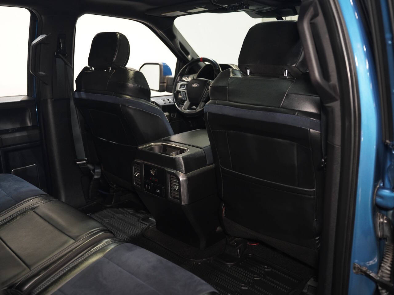 FORD PERFORMANCE BLUE, 2019 FORD F150 SUPERCREW CAB Image 44
