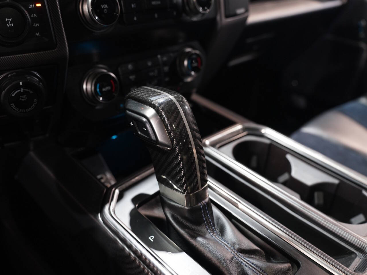 FORD PERFORMANCE BLUE, 2019 FORD F150 SUPERCREW CAB Image 55
