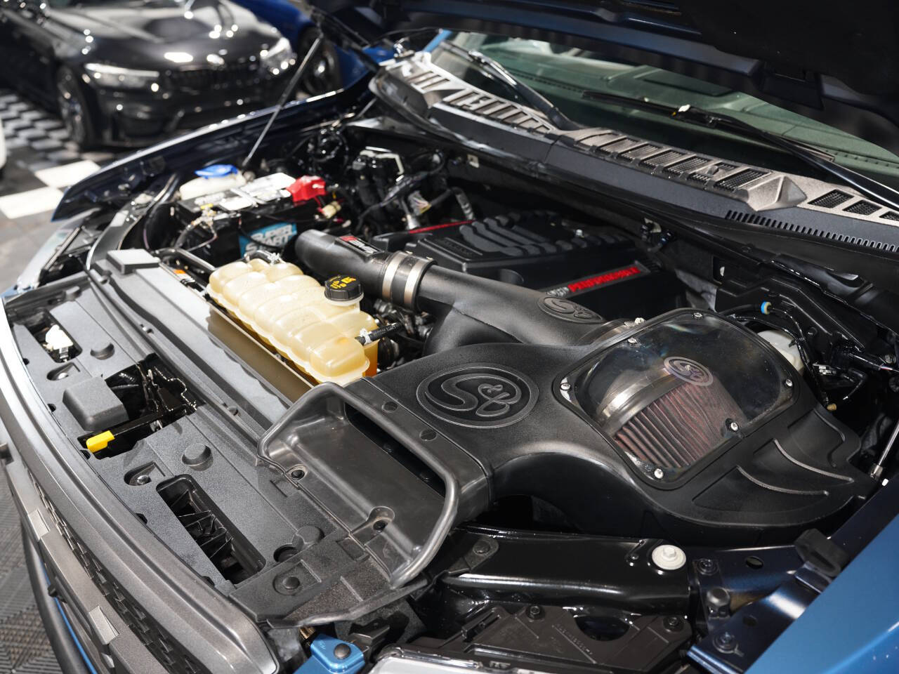 FORD PERFORMANCE BLUE, 2019 FORD F150 SUPERCREW CAB Image 59