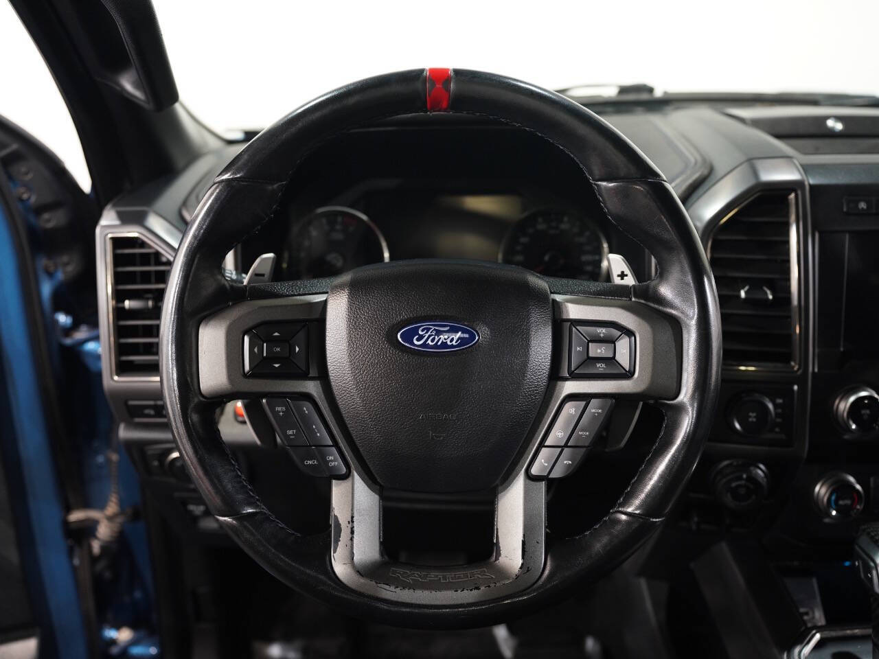 FORD PERFORMANCE BLUE, 2019 FORD F150 SUPERCREW CAB Image 48
