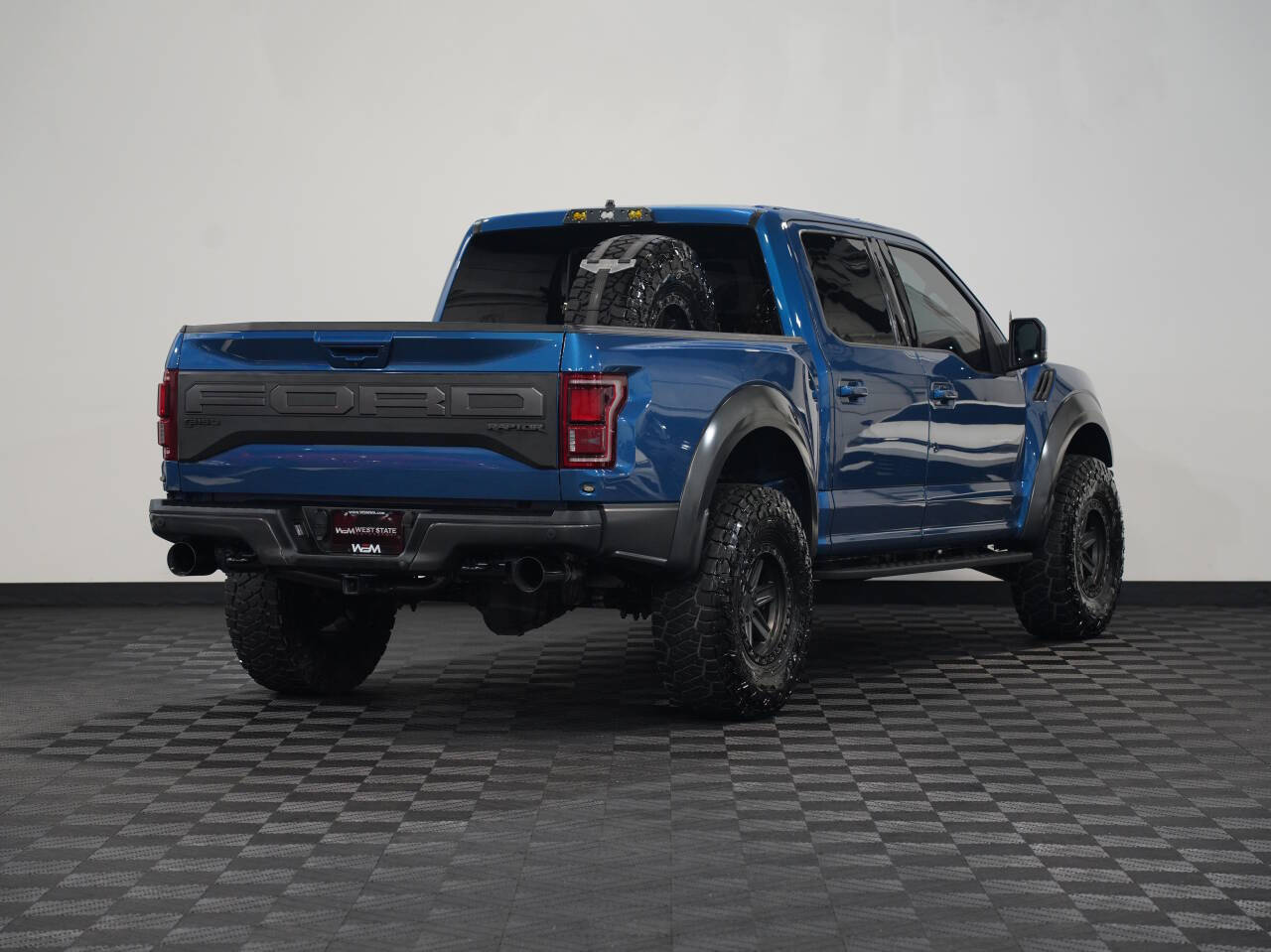 FORD PERFORMANCE BLUE, 2019 FORD F150 SUPERCREW CAB Image 6