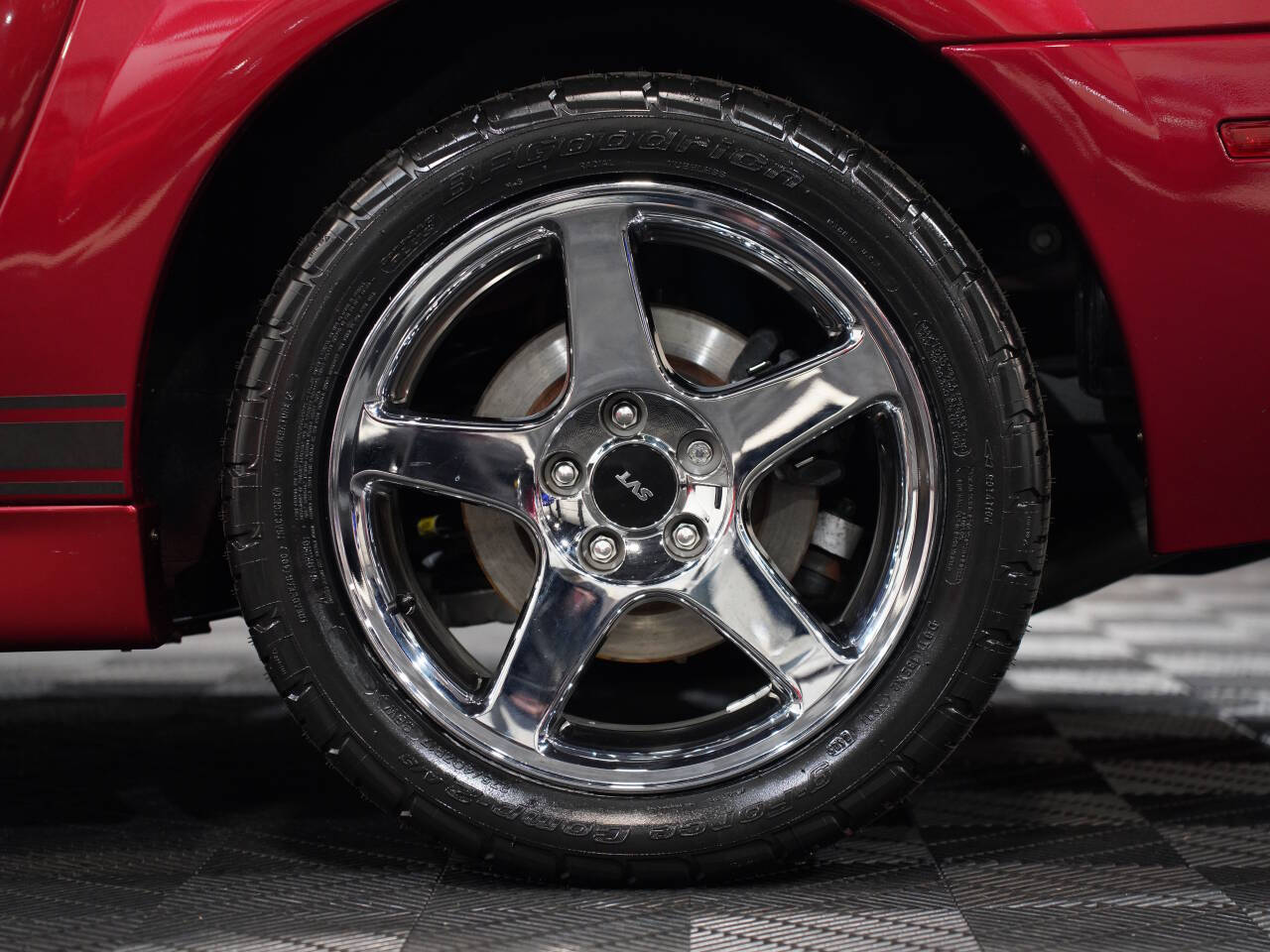 REDFIRE METALLIC, 2004 FORD MUSTANG Image 48