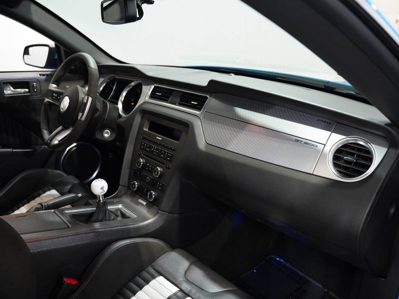 GRABBER BLUE, 2013 FORD MUSTANG Image 33