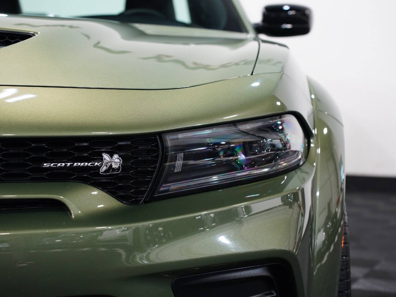F8 GREEN, 2023 DODGE CHARGER Image 10