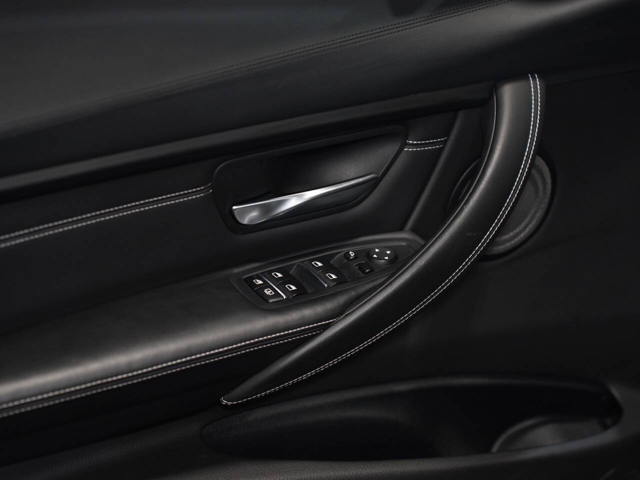 LIME ROCK GRAY METALLIC, 2018 BMW M3 Image 24