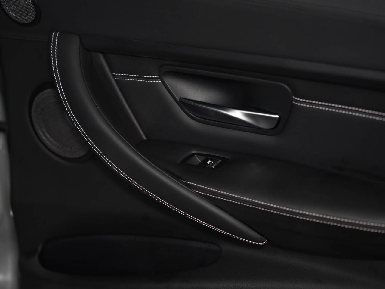 LIME ROCK GRAY METALLIC, 2018 BMW M3 Image 28