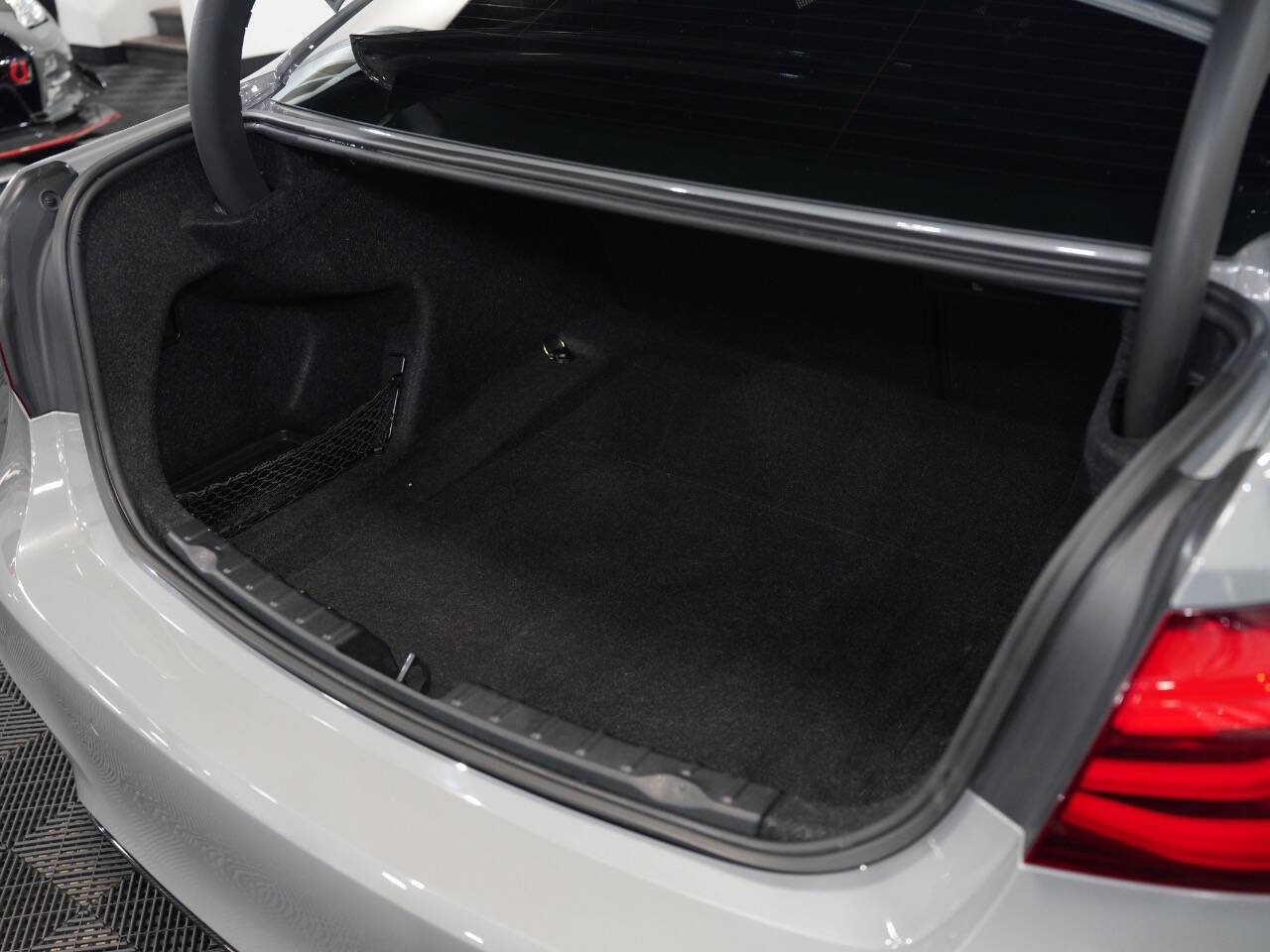 LIME ROCK GRAY METALLIC, 2018 BMW M3 Image 59