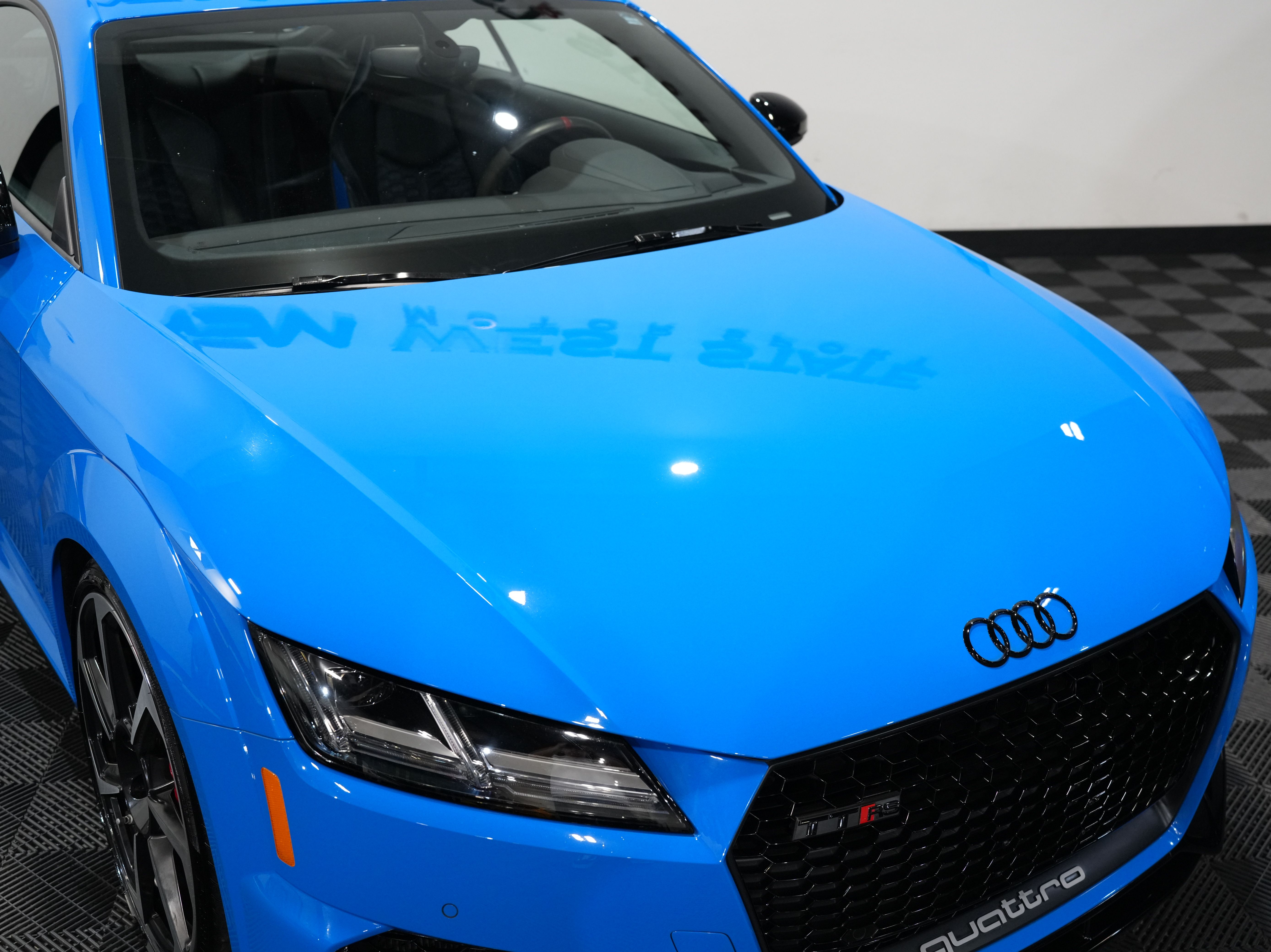 BLUE, 2019 AUDI TT Image 14