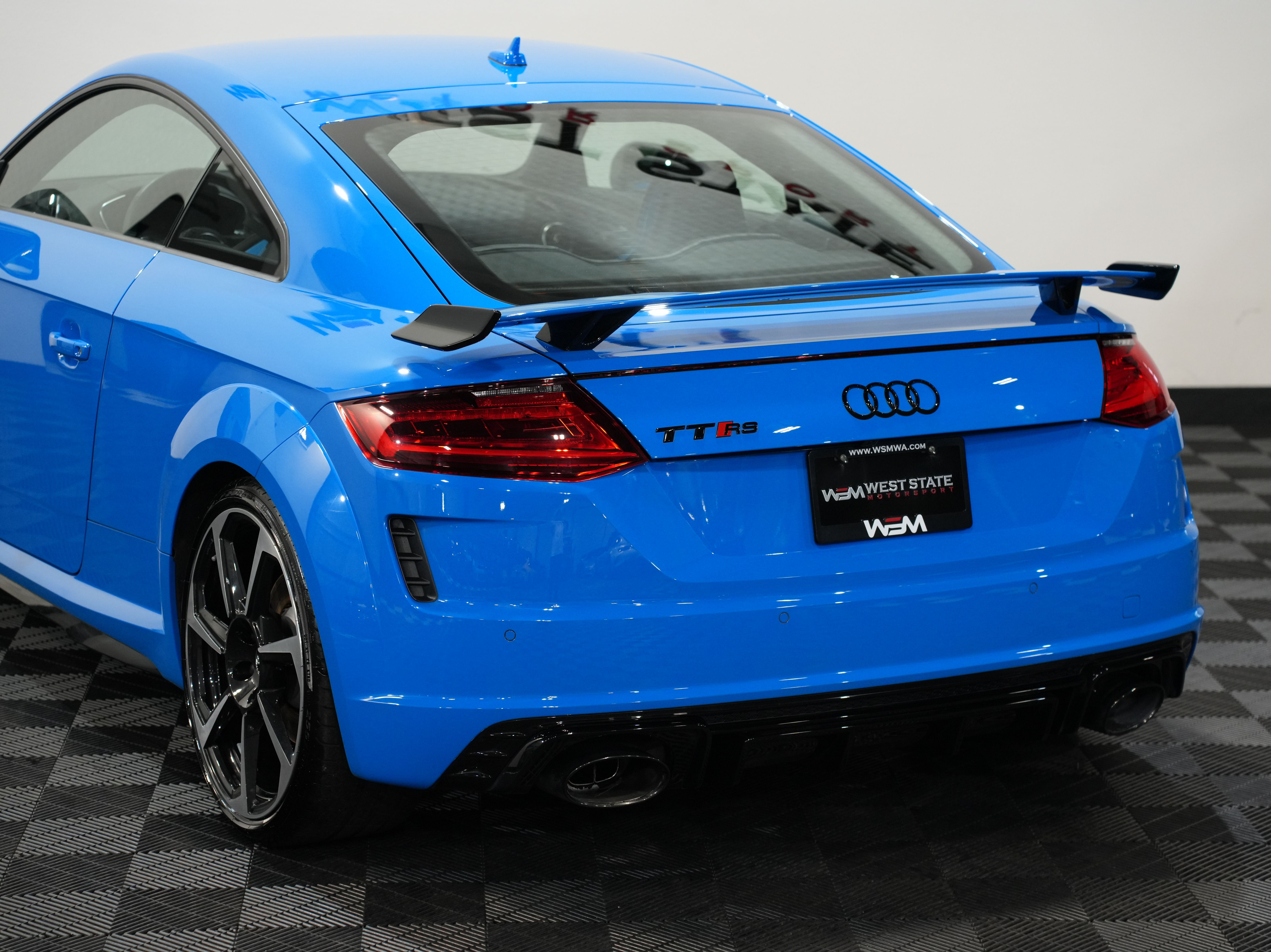 BLUE, 2019 AUDI TT Image 18
