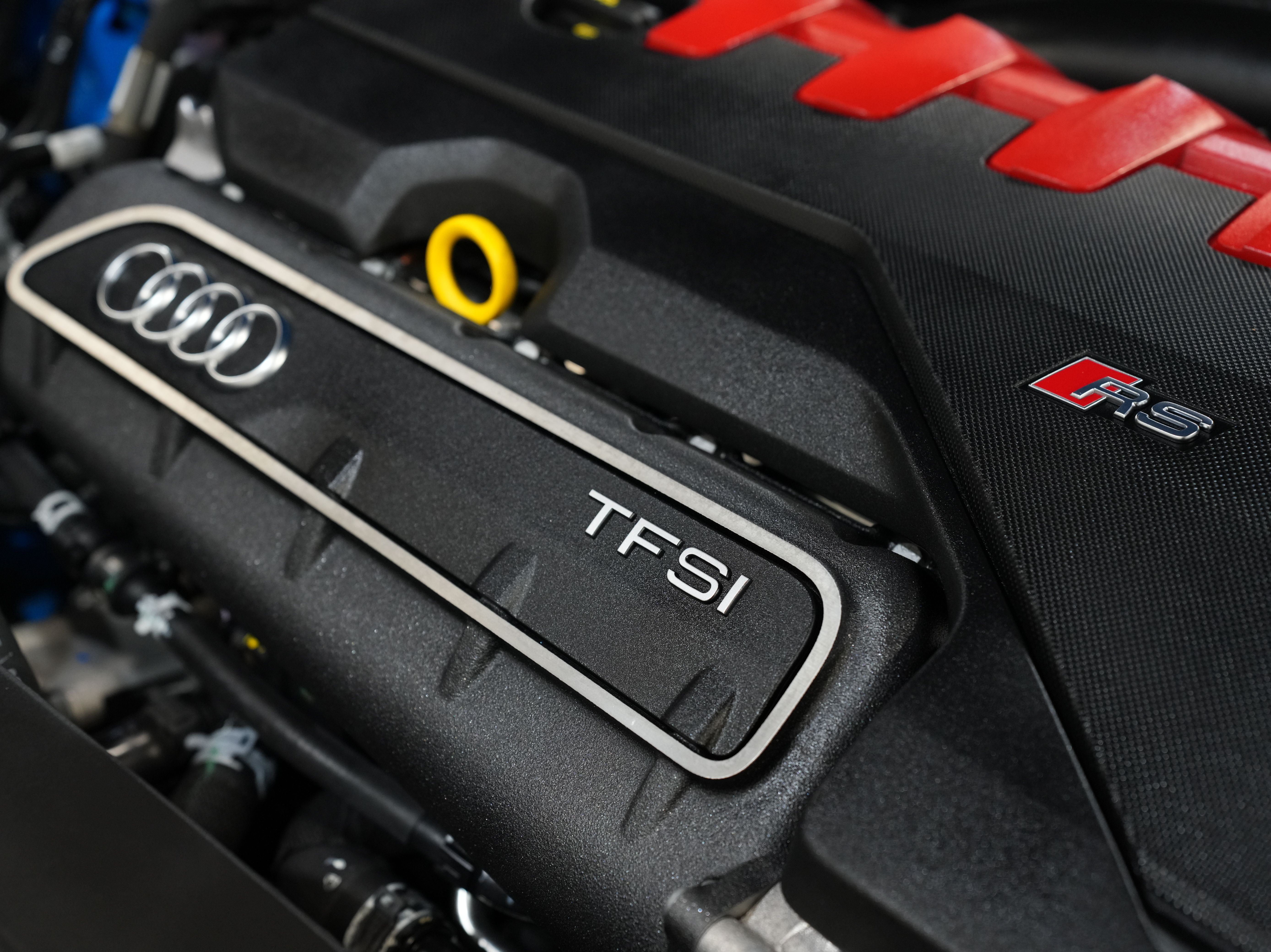 BLUE, 2019 AUDI TT Image 47