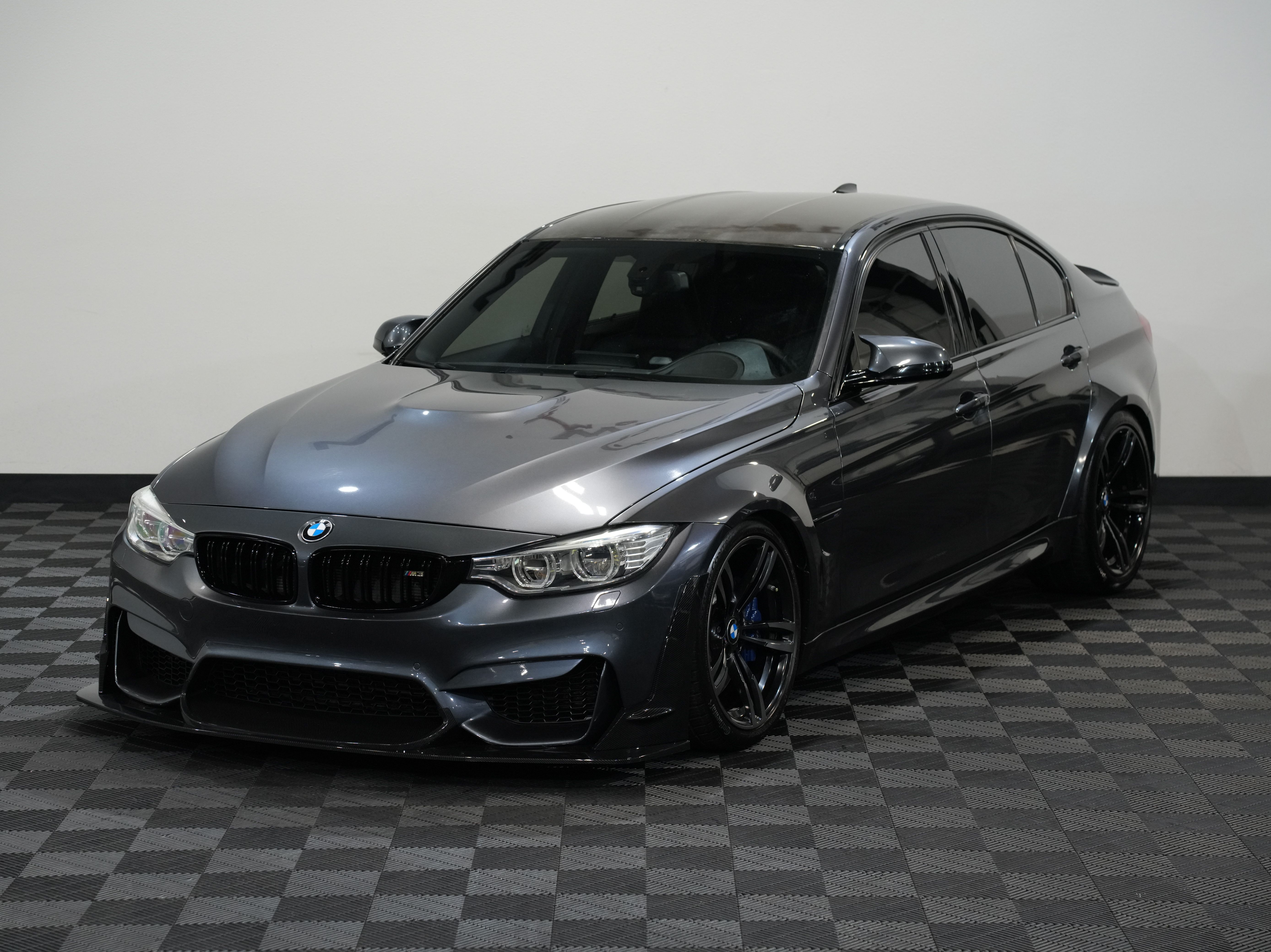2016 BMW M3 Image 3