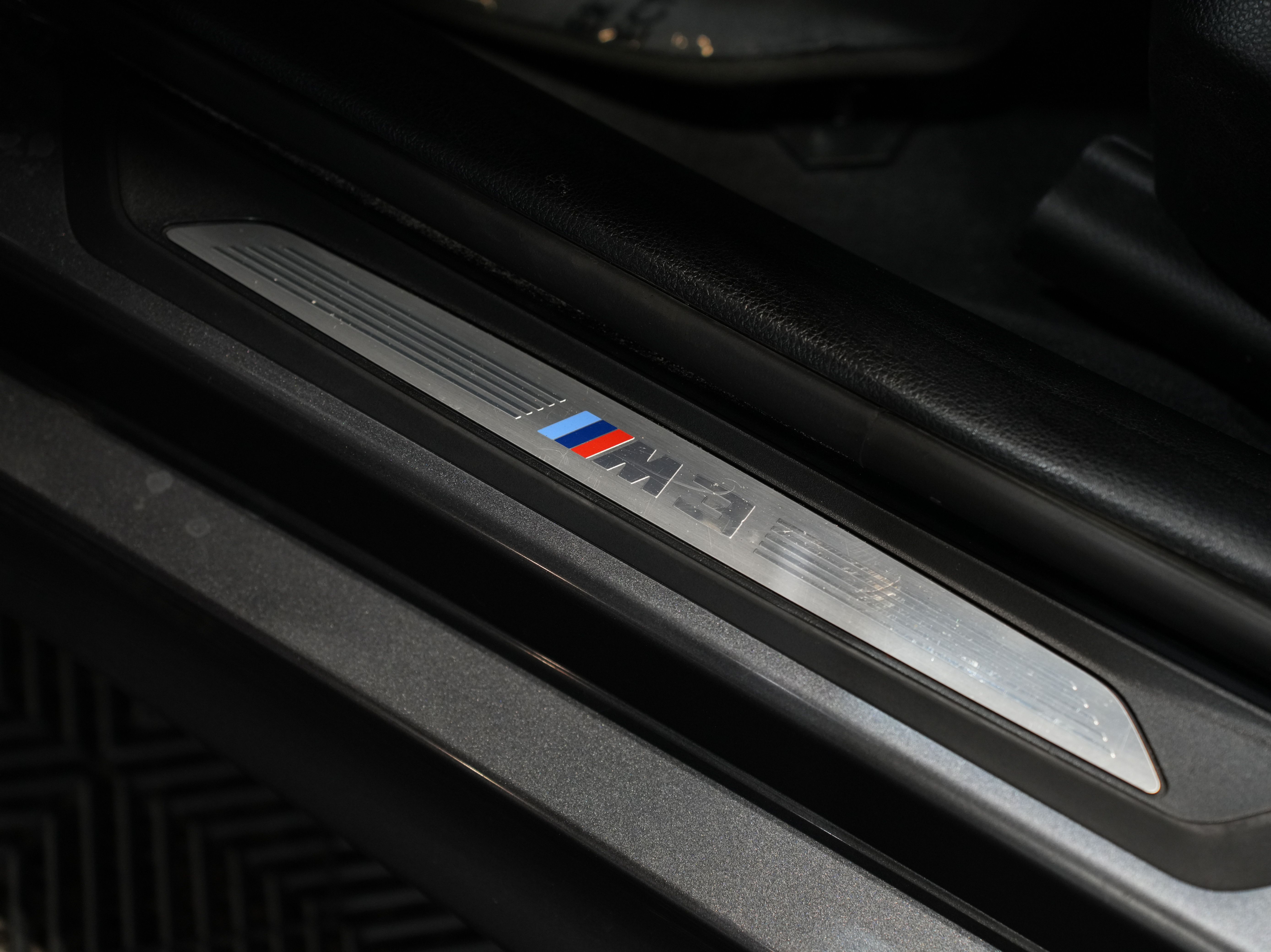 2016 BMW M3 Image 32