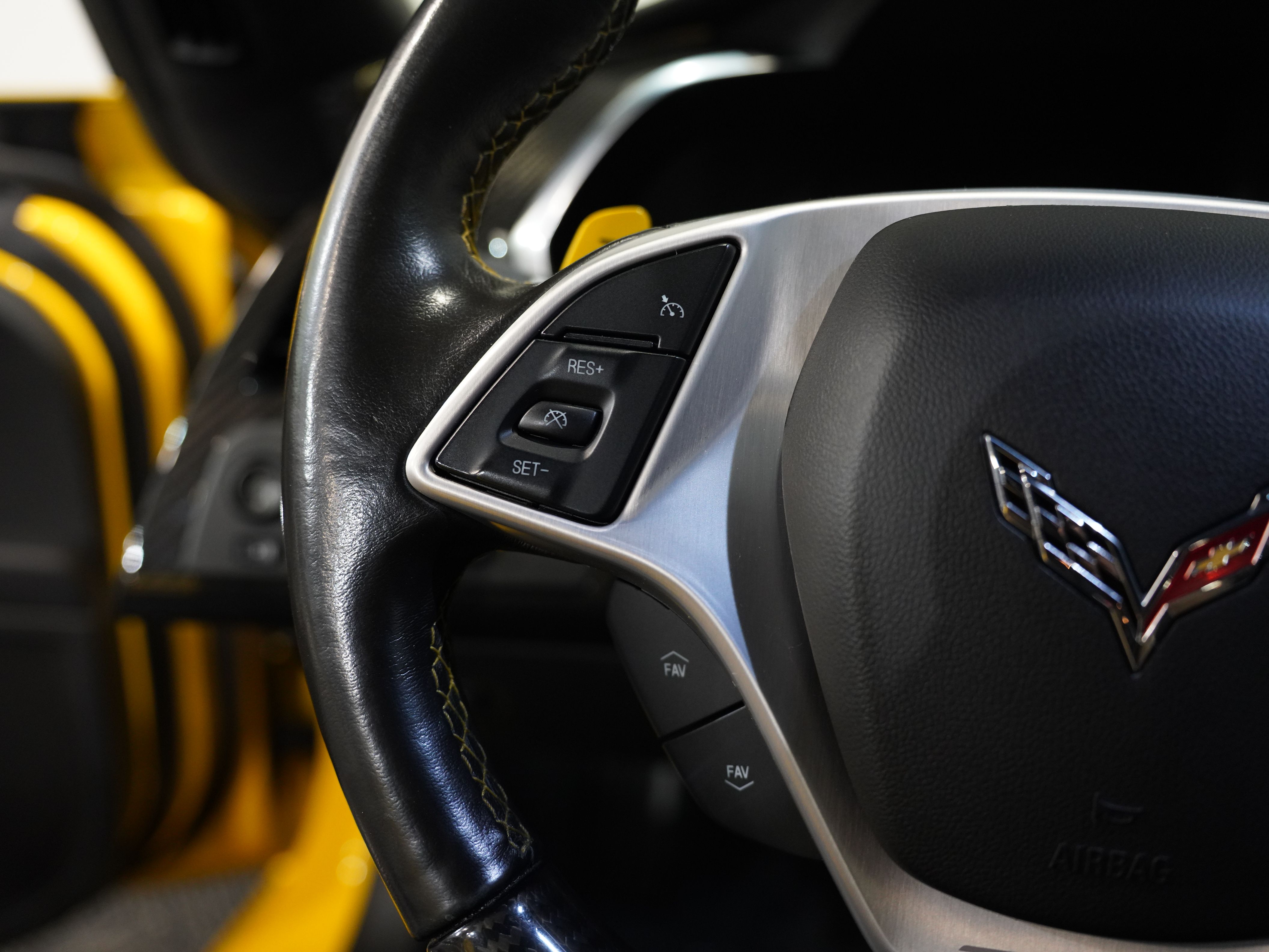 YELLOW, 2019 CHEVROLET CORVETTE Image 43