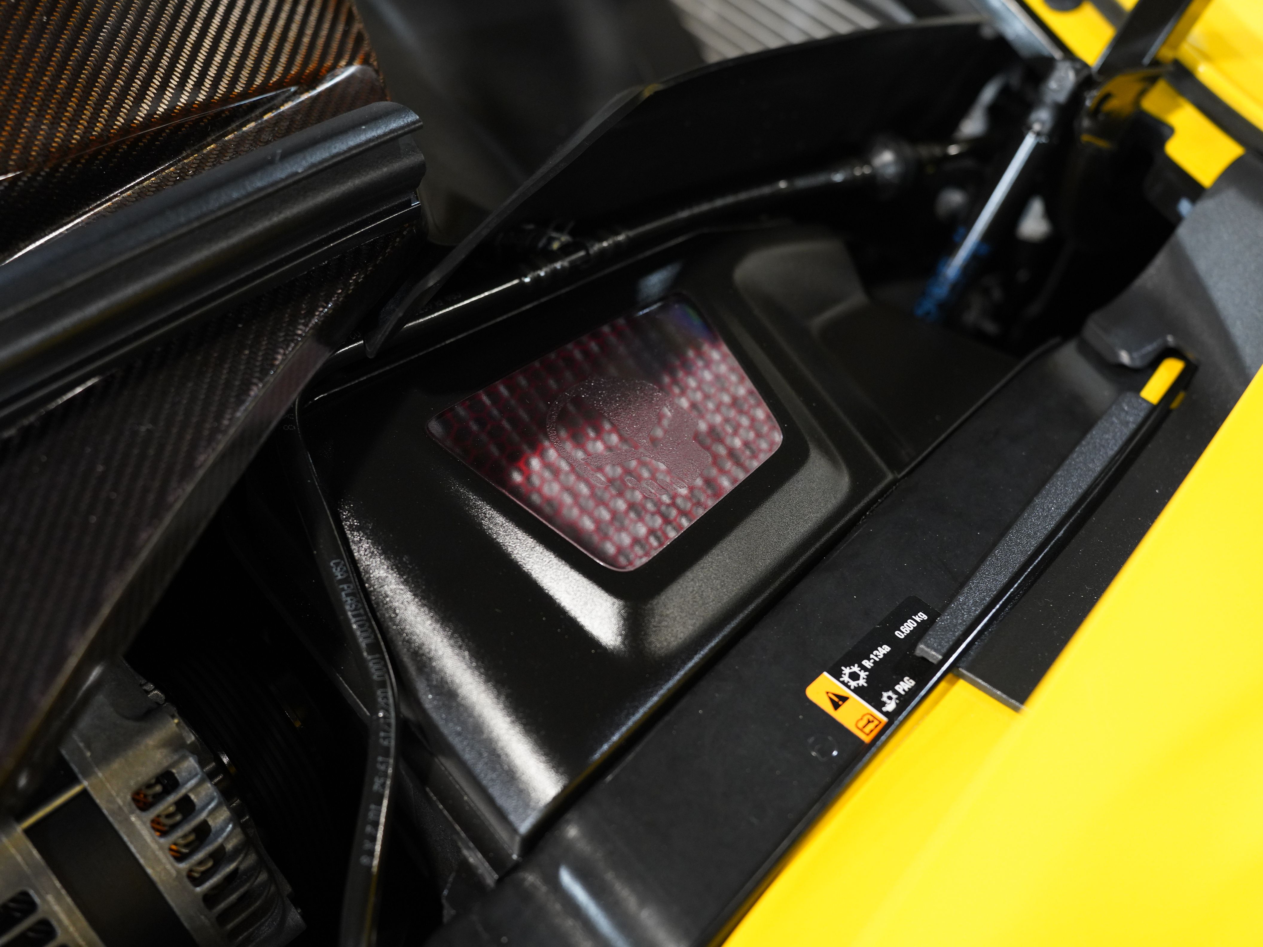 YELLOW, 2019 CHEVROLET CORVETTE Image 53