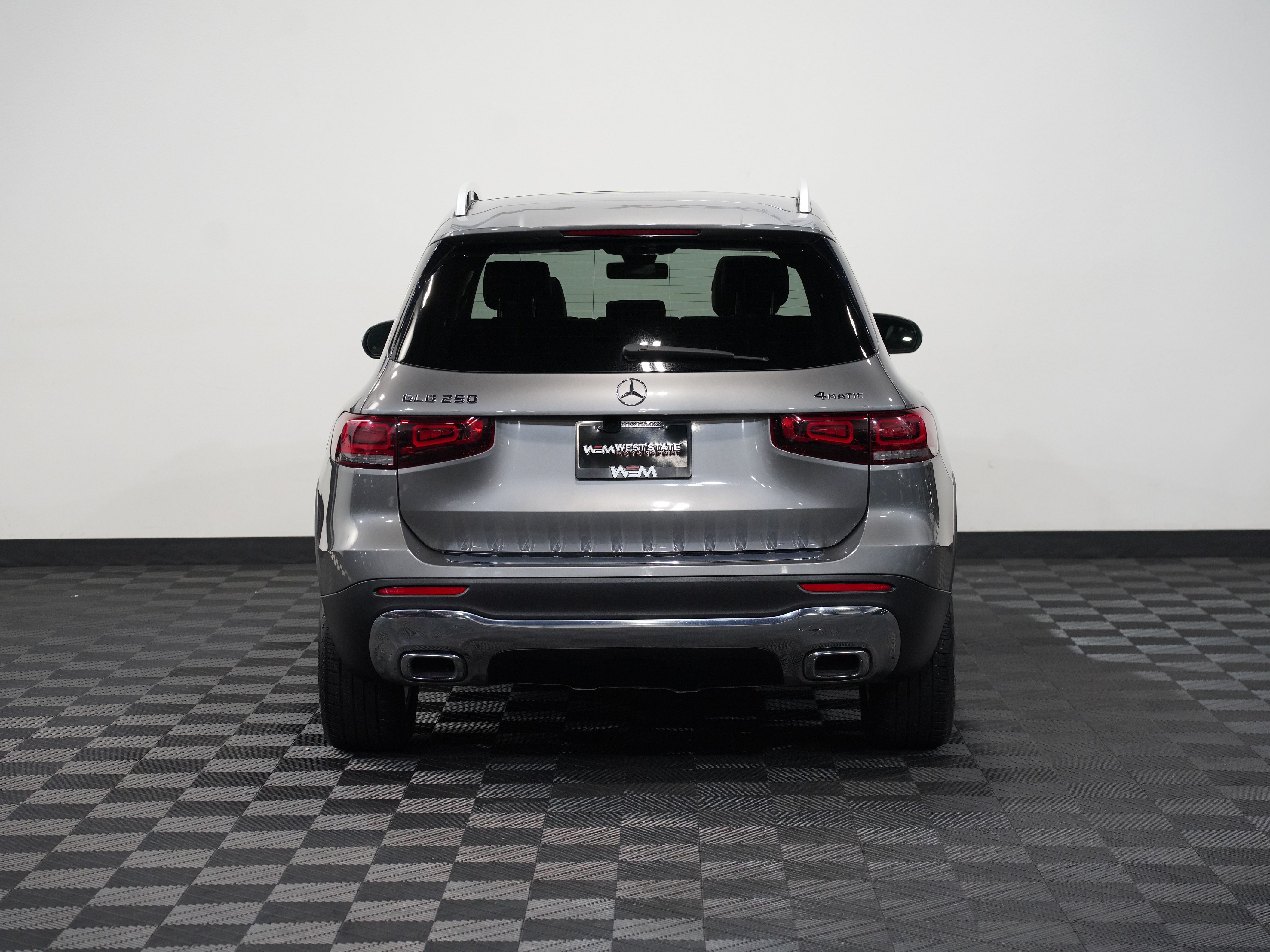 GRAY, 2020 MERCEDES-BENZ GLB Image 7