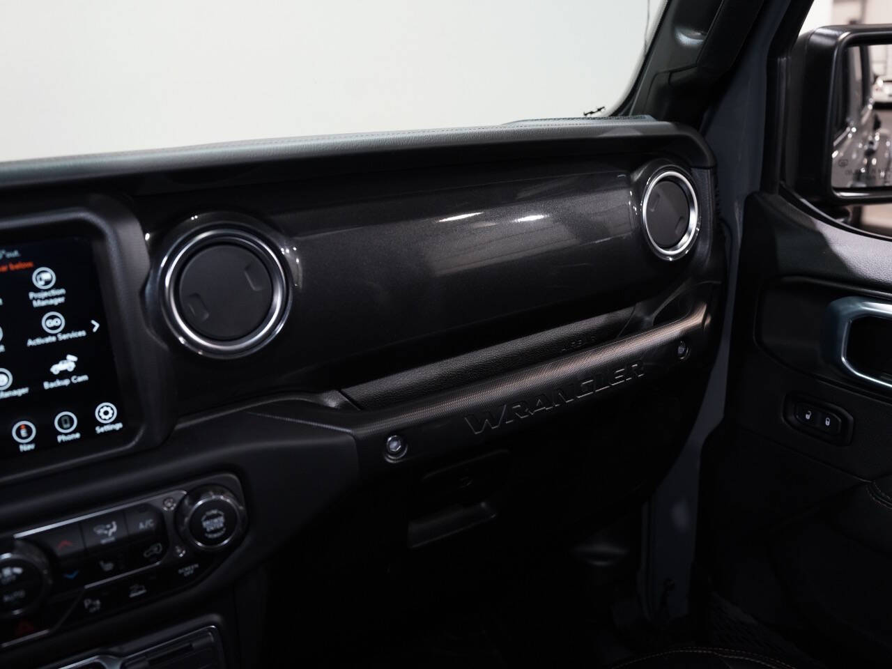 STING GRAY CLEAR COAT, 2021 JEEP WRANGLER UNLIMITED Image 49