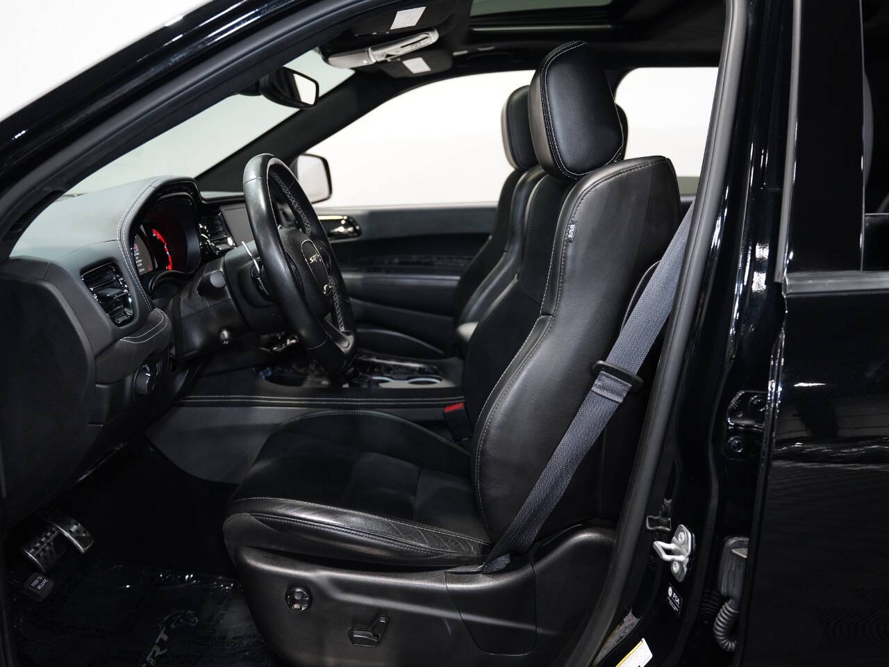 2021 DODGE DURANGO Image 32