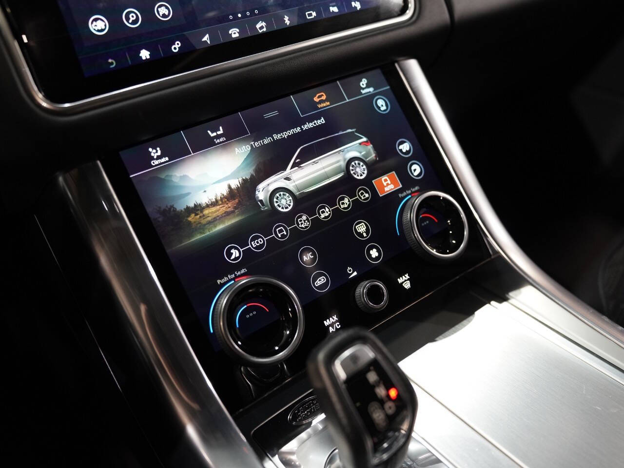GREEN, 2020 LAND ROVER RANGE ROVER SPORT Image 48