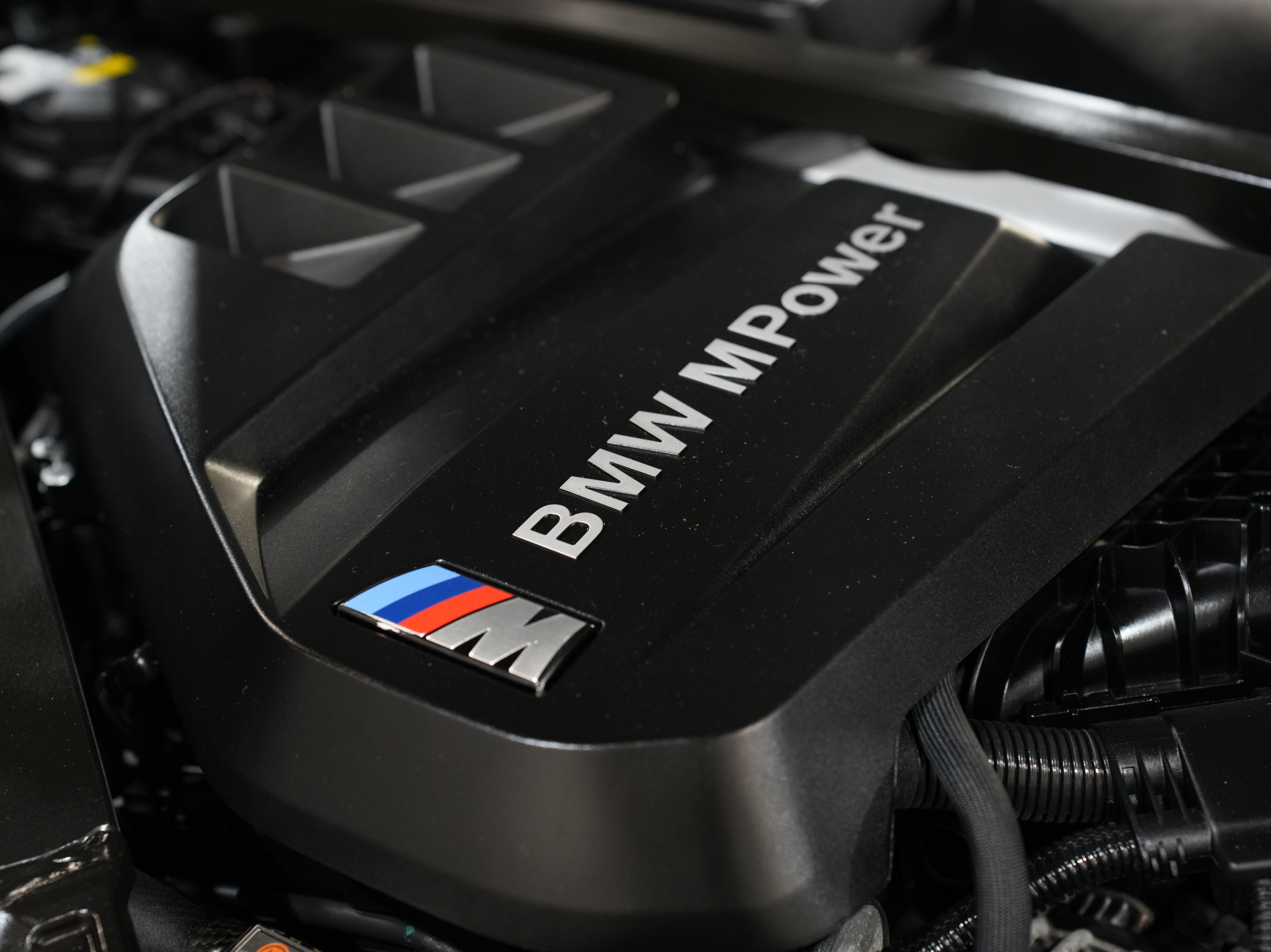BROOKLYN GREY METALLIC, 2022 BMW M3 Image 54