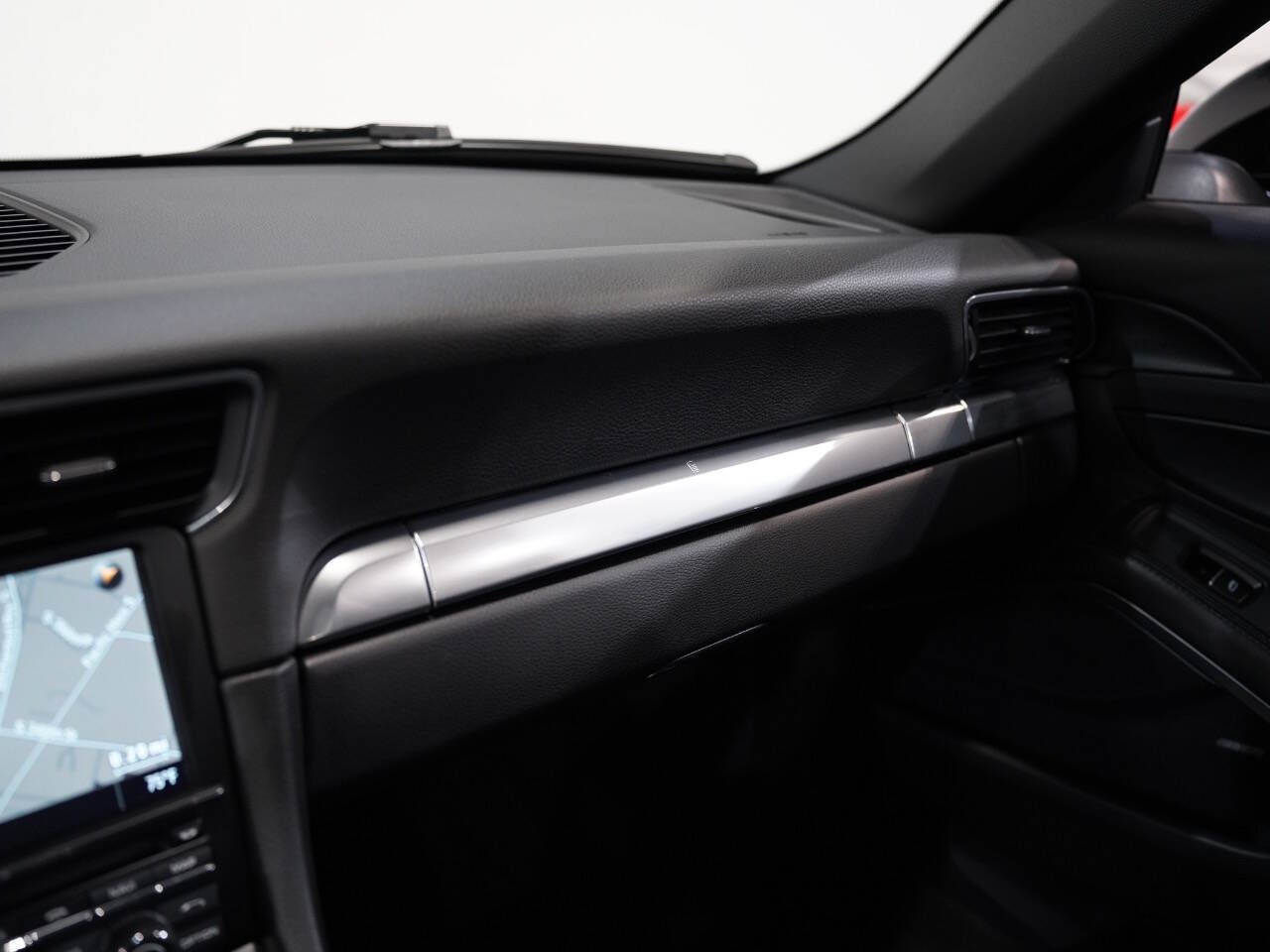 BLACK, 2013 PORSCHE 911 Image 37