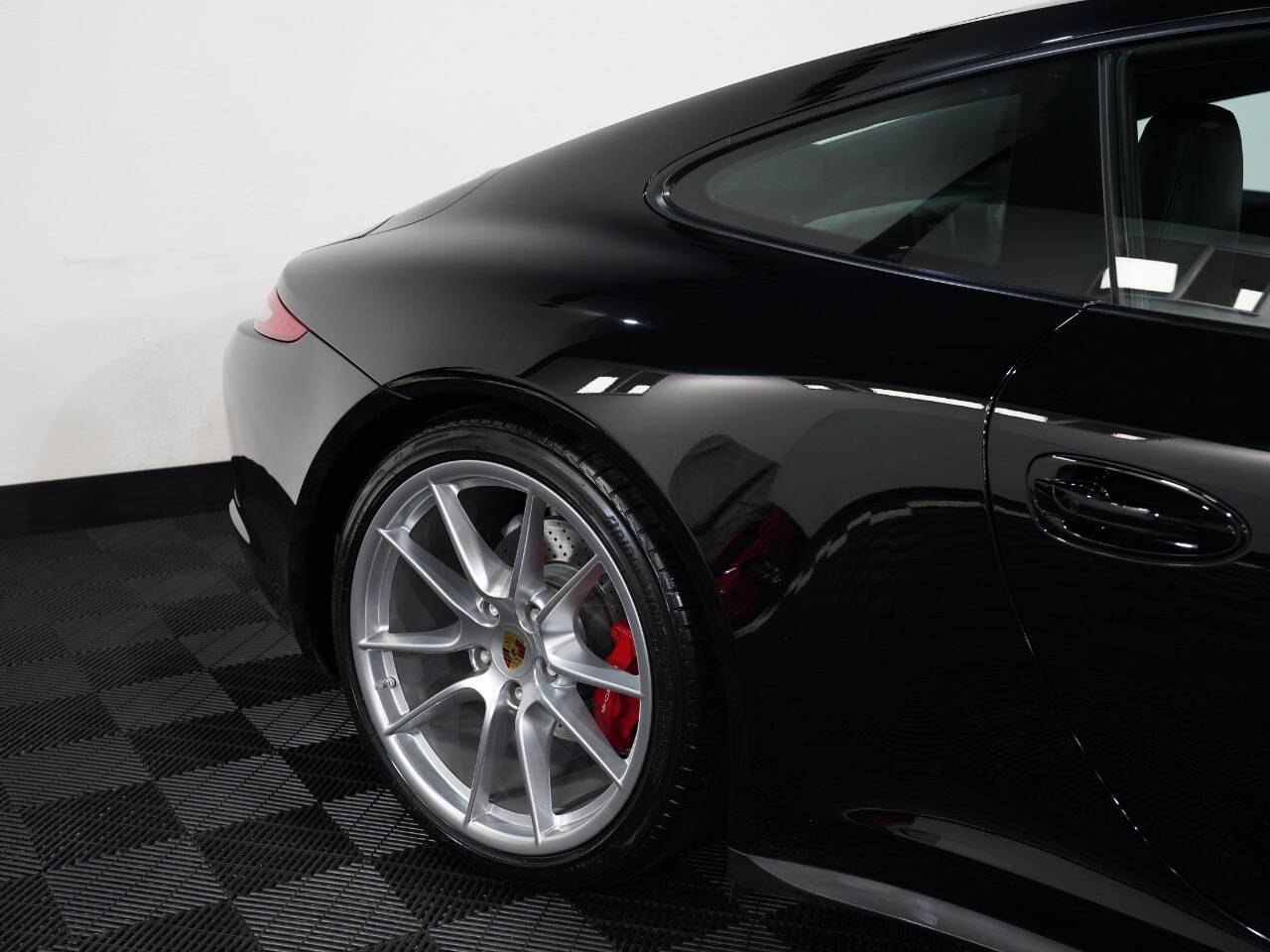 BLACK, 2013 PORSCHE 911 Image 14