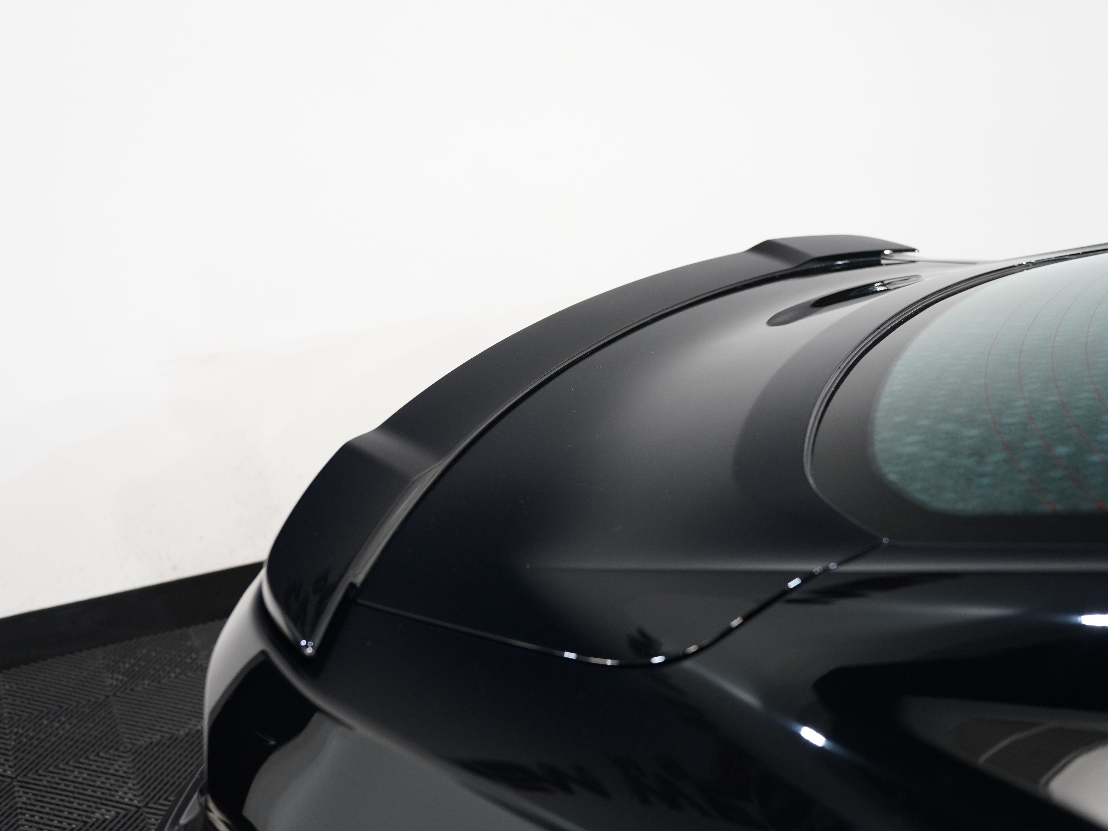 BLACK, 2021 FORD MUSTANG Image 16