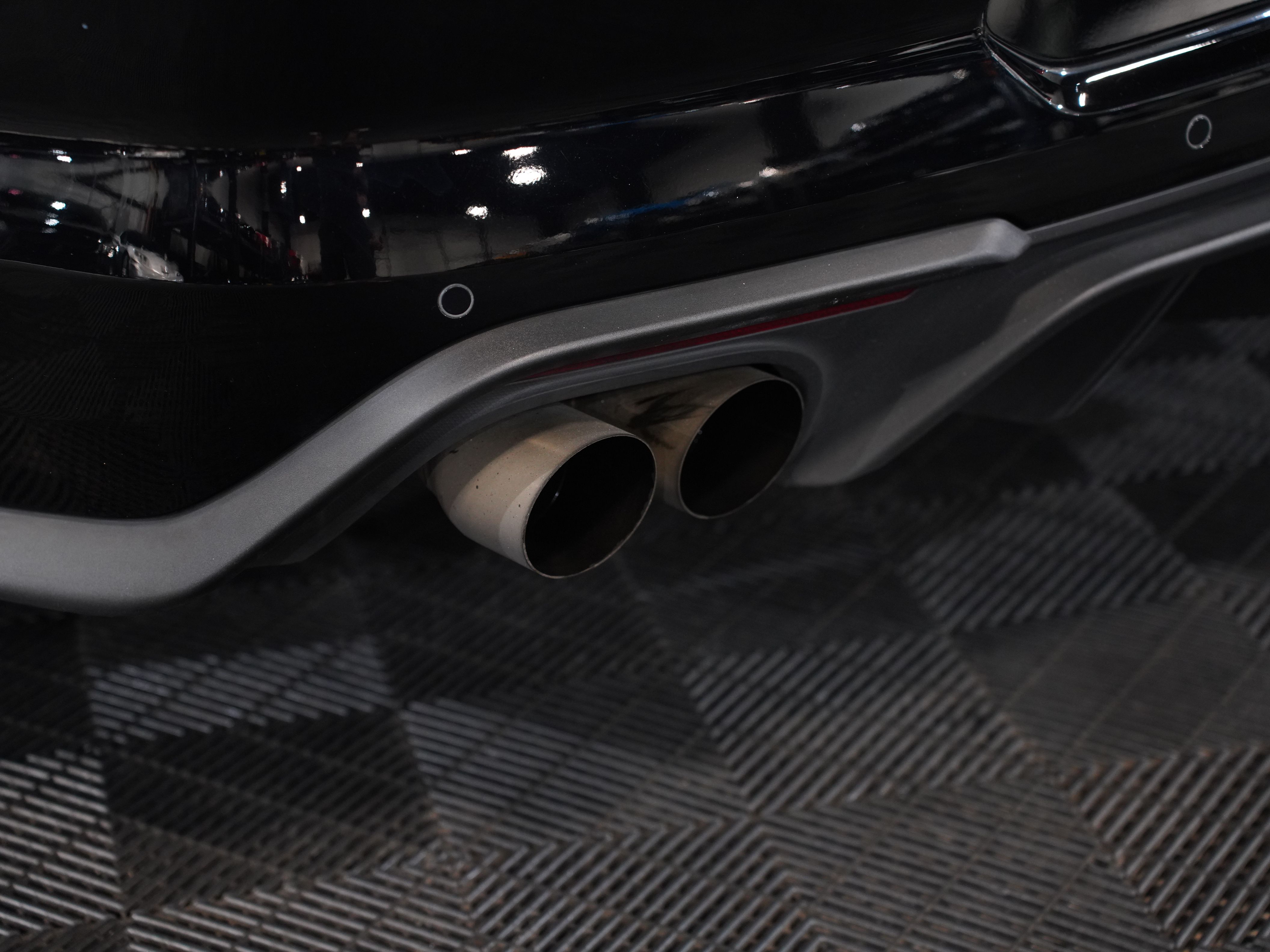 BLACK, 2021 FORD MUSTANG Image 19