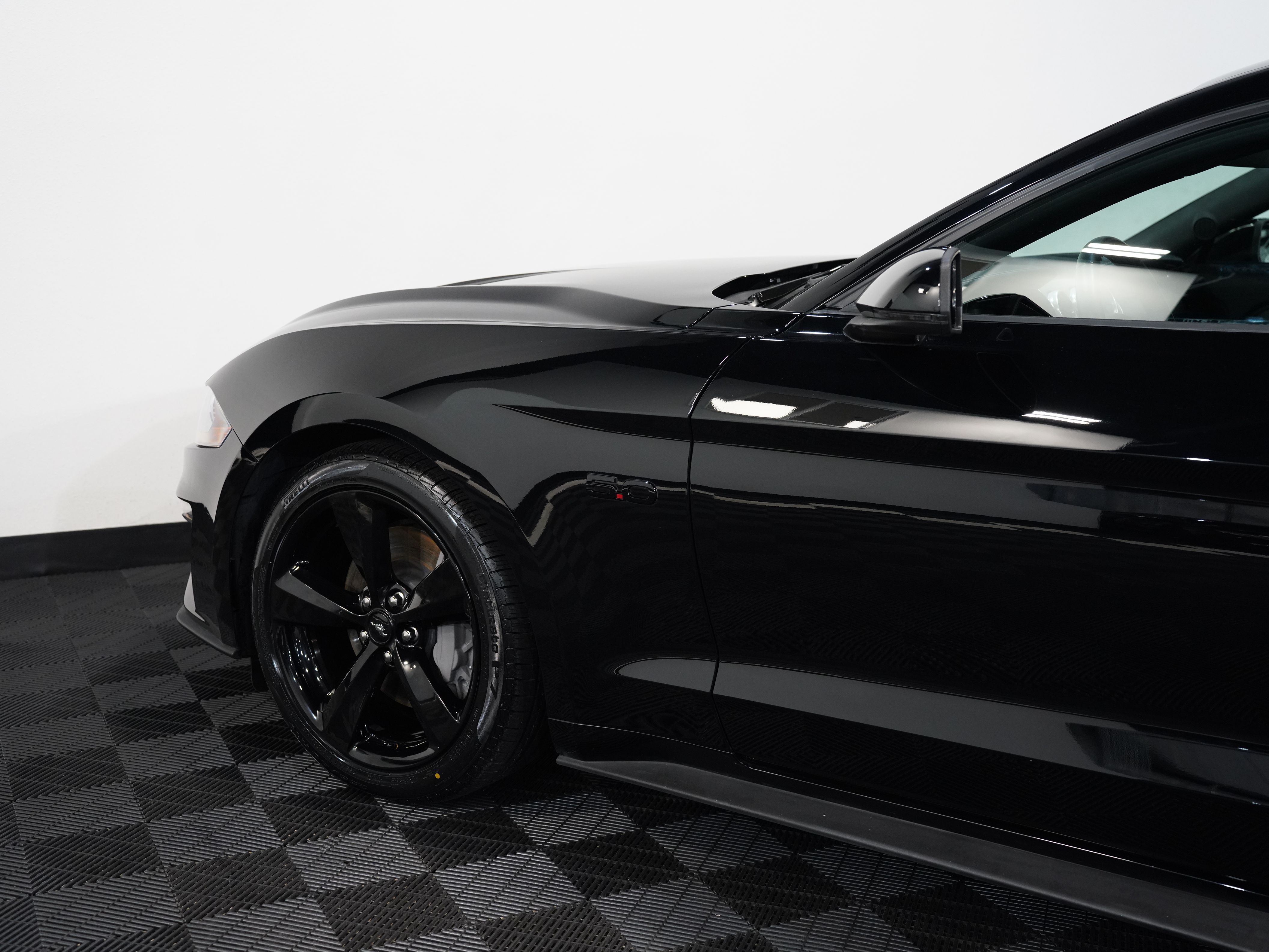 BLACK, 2021 FORD MUSTANG Image 21