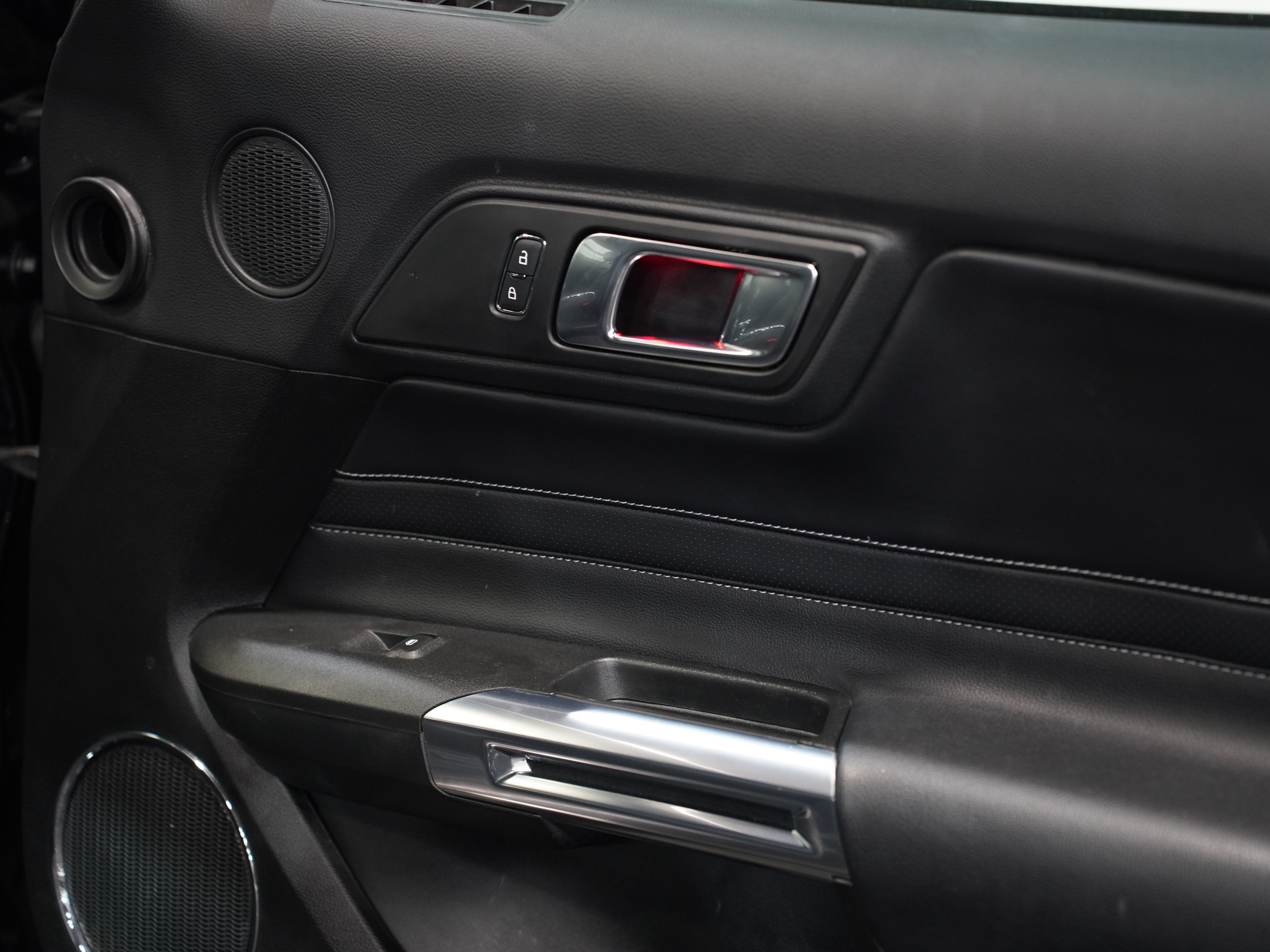 BLACK, 2021 FORD MUSTANG Image 26