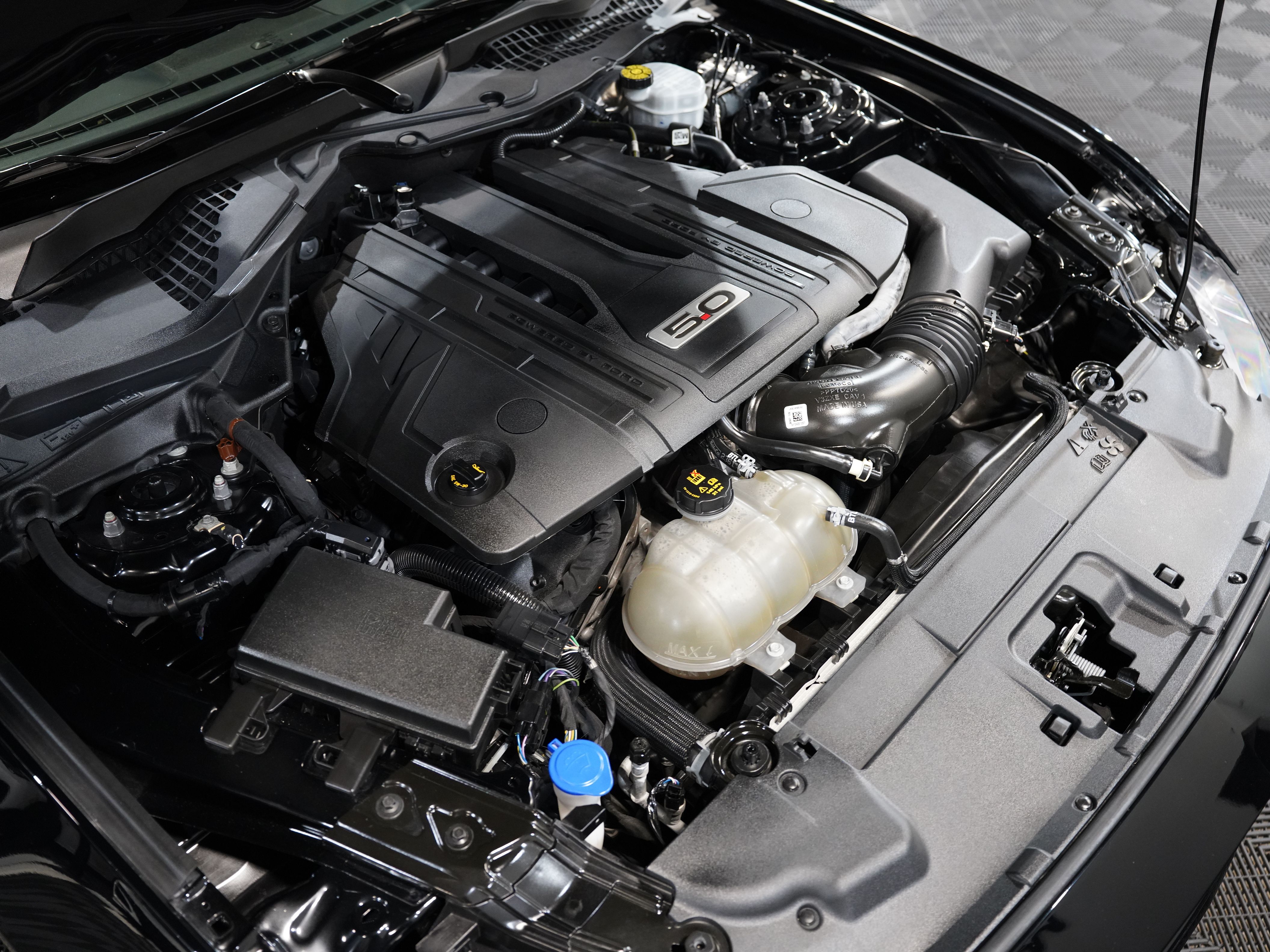 BLACK, 2021 FORD MUSTANG Image 44