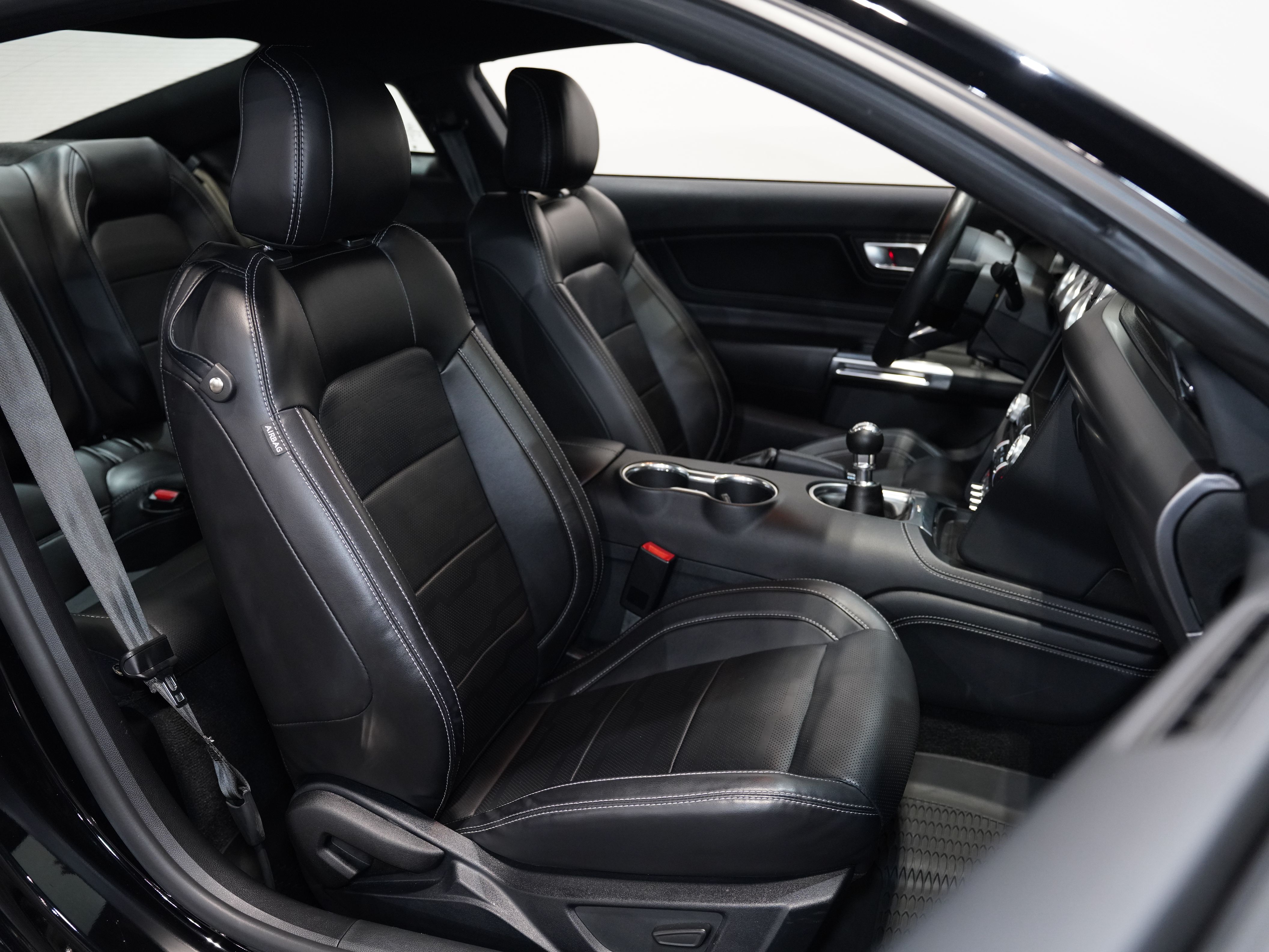 BLACK, 2021 FORD MUSTANG Image 32