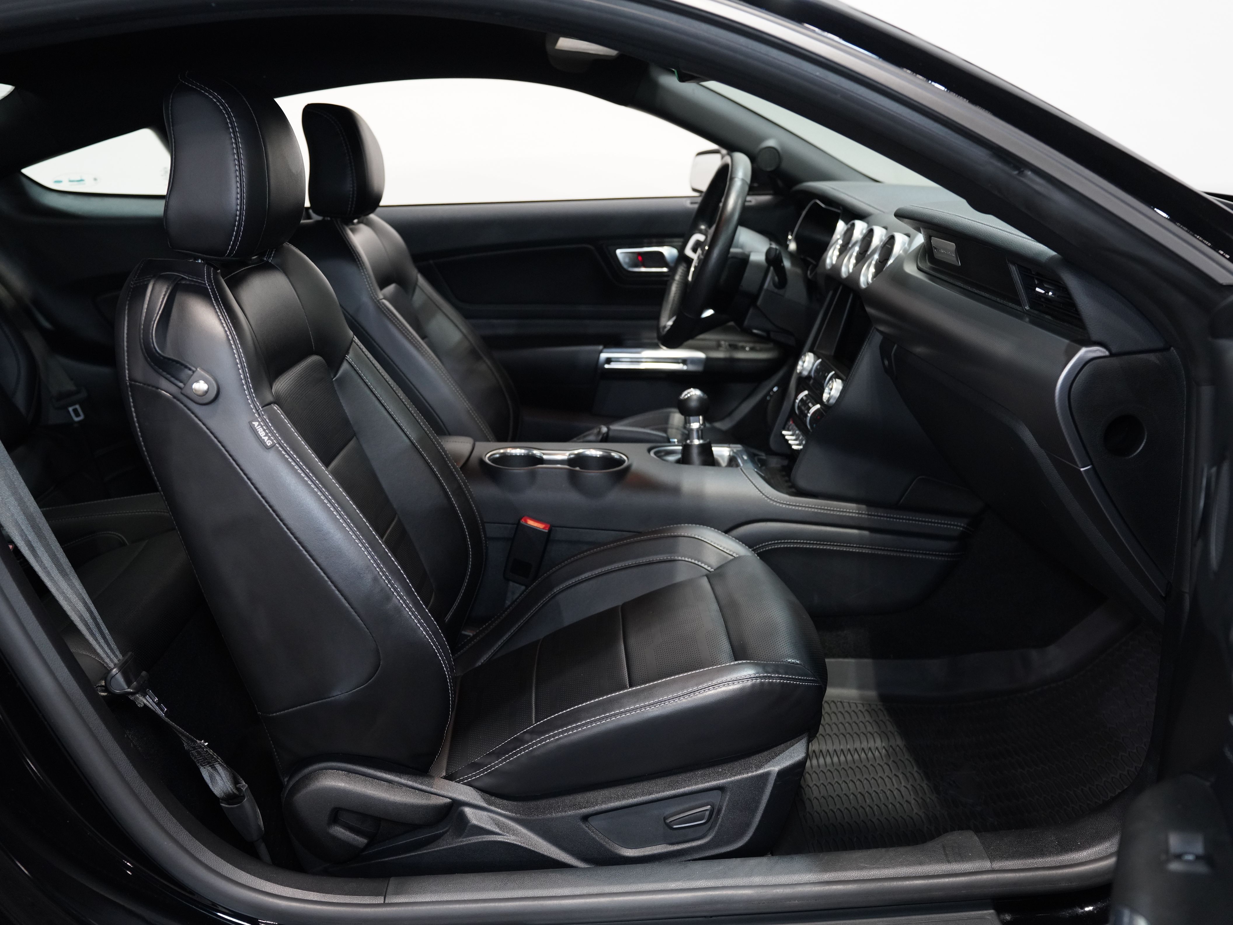 BLACK, 2021 FORD MUSTANG Image 33