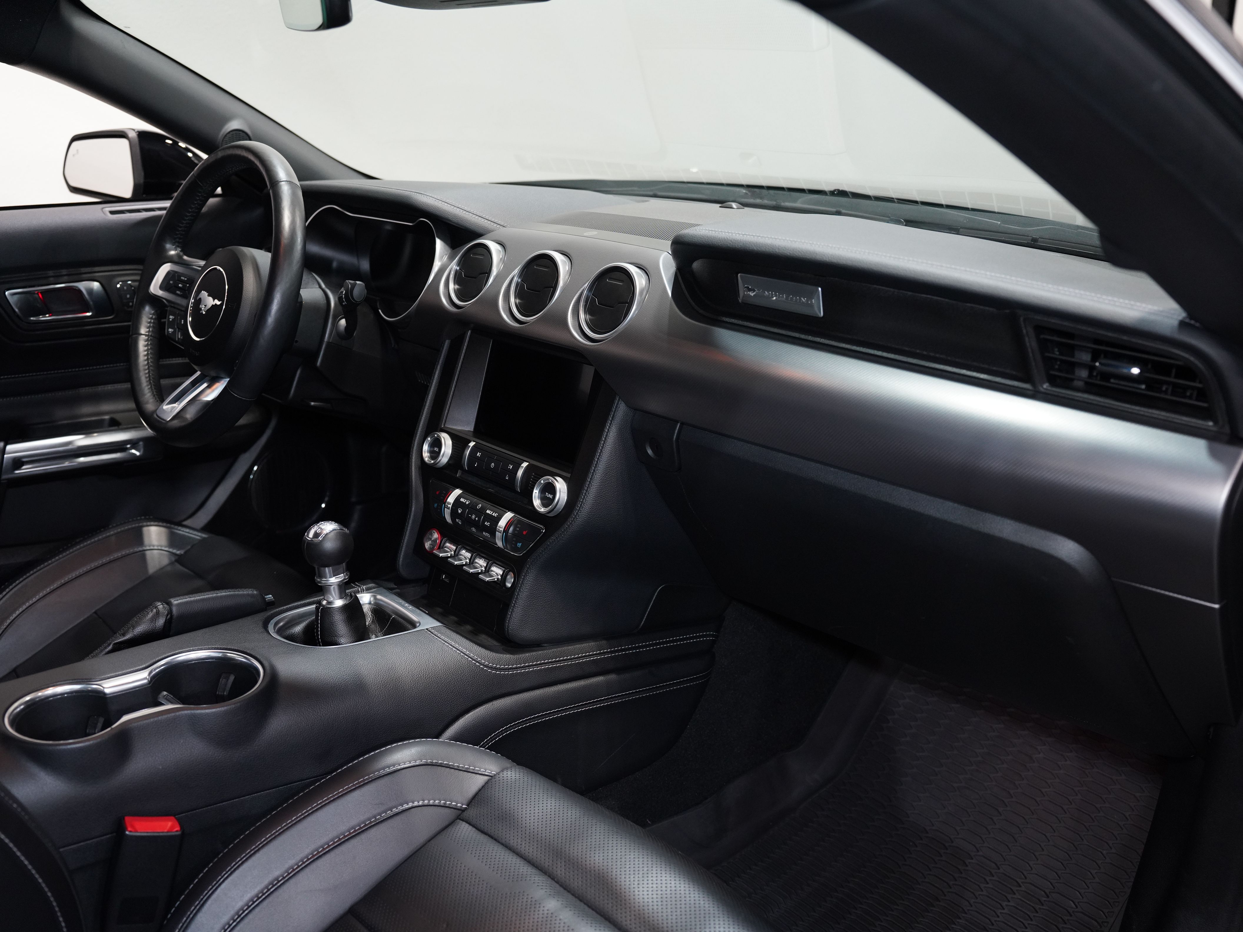 BLACK, 2021 FORD MUSTANG Image 34