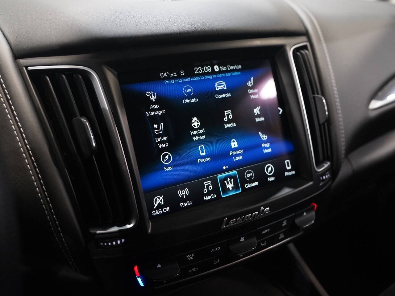 BLU EMOZIONE, 2019 MASERATI LEVANTE Image 47