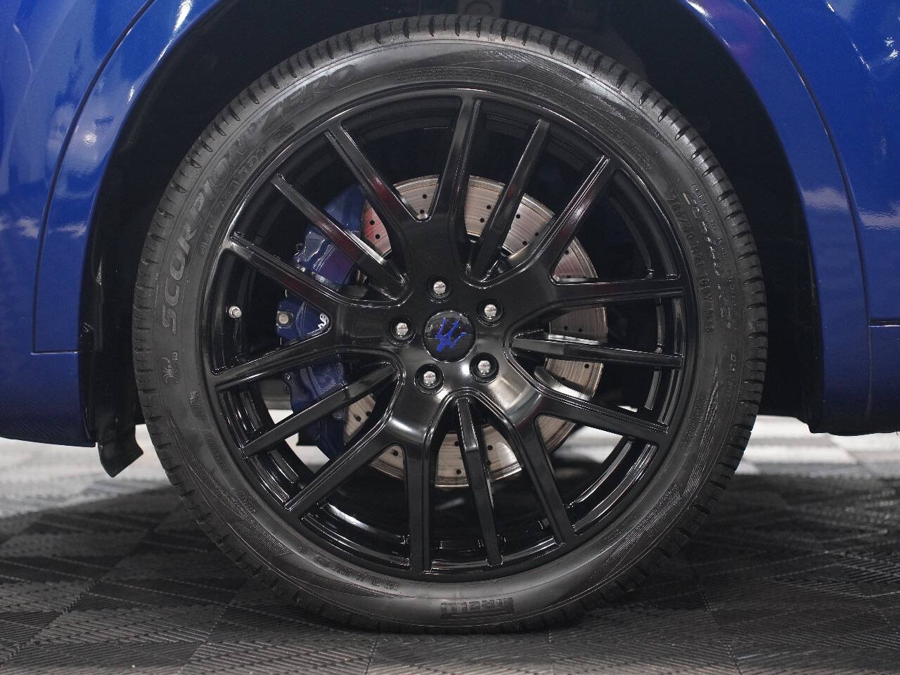 BLU EMOZIONE, 2019 MASERATI LEVANTE Image 60
