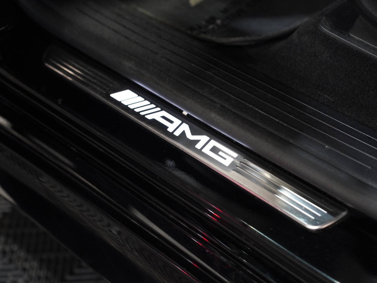 OBSIDIAN BLACK METALLIC, 2021 MERCEDES-BENZ MERCEDES-AMG GLE COUPE Image 29