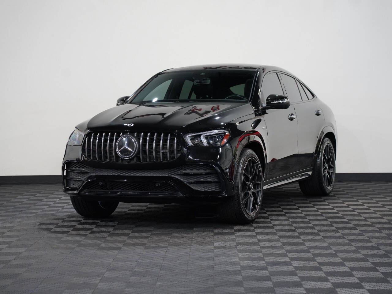 OBSIDIAN BLACK METALLIC, 2021 MERCEDES-BENZ MERCEDES-AMG GLE COUPE Image 3