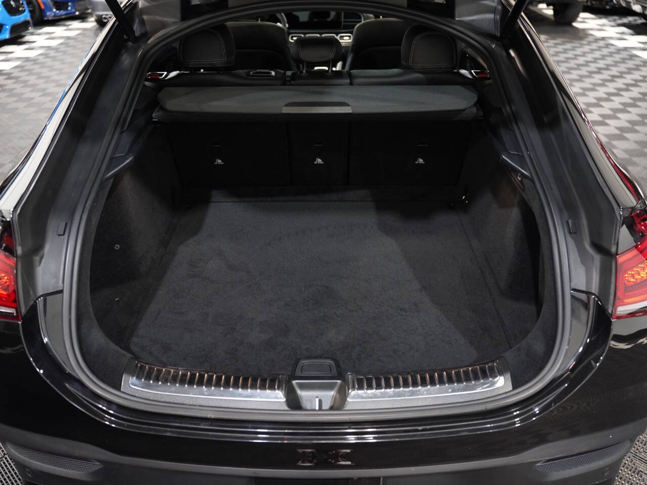 OBSIDIAN BLACK METALLIC, 2021 MERCEDES-BENZ MERCEDES-AMG GLE COUPE Image 51