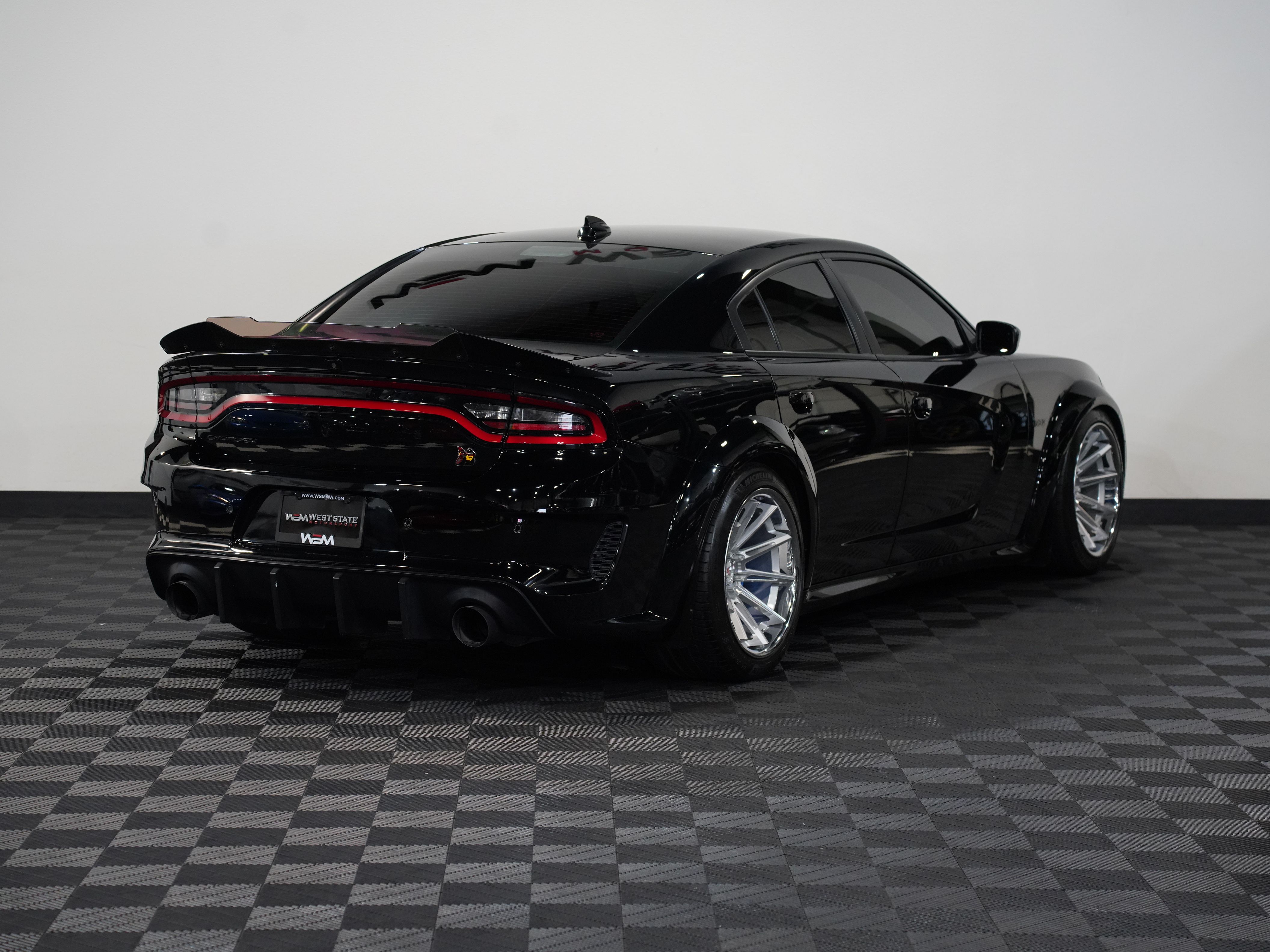 2020 DODGE CHARGER Image 6