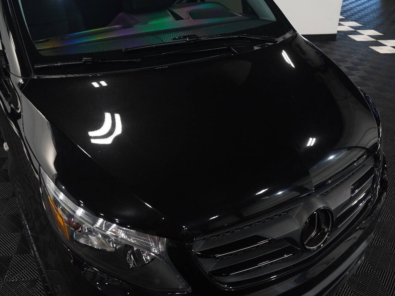 BLACK, 2017 MERCEDES-BENZ METRIS PASSENGER Image 12