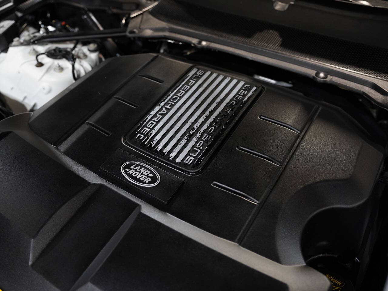 FUJI WHITE, 2019 LAND ROVER RANGE ROVER Image 52