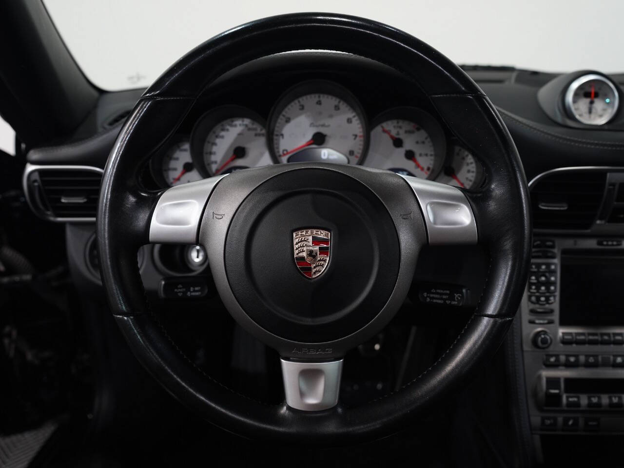 BLACK, 2008 PORSCHE 911 Image 35